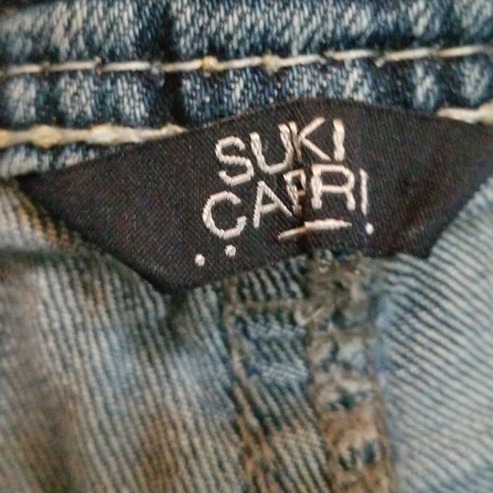 Silver Capris - image 6